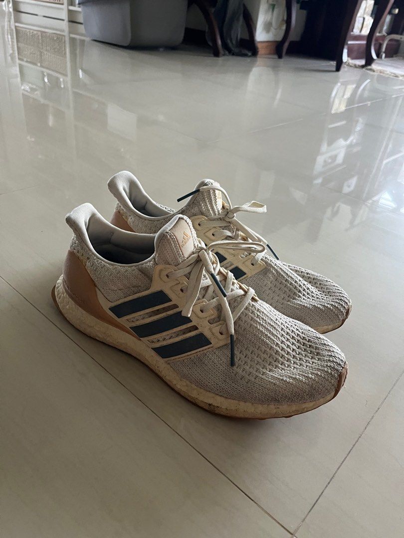Adidas ultra boost 4.0 2025 show your stripes cloud white