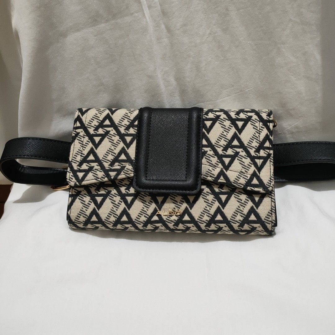 aldo belt bag 3in1 (Category: Belt bags, Clutches and Pouches) located in Las Pinas. Submitted by josigua (Listing ID 1273739024, Image 1). Description: almost new Aldo 3in1 clutch it can be a beltbag, sling bag or simply a clutch..