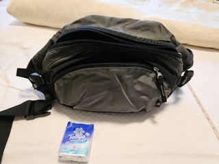 （分類：）位於 。 由 bnbchan106 提交（商品編號 1273630047，圖片 1）。簡介： 。