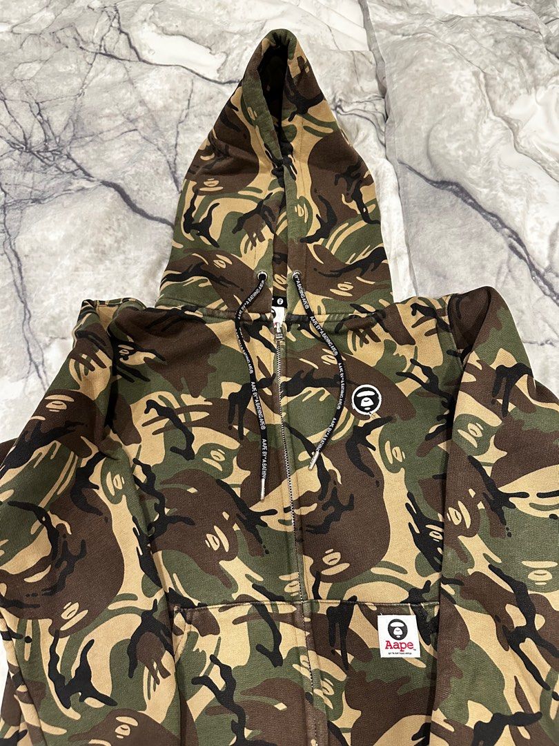 Aape deals hoodie camo