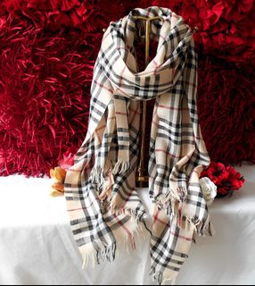 Affordable burberry scarf authentic For Sale Women s Fashion Carousell Singapore