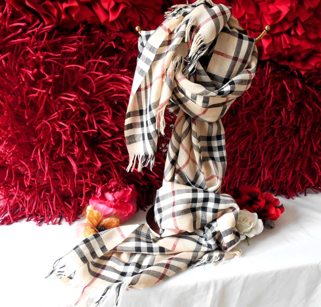 Authentic Burberry Unisex Lightweight Check Cashmere Fringed Scarf