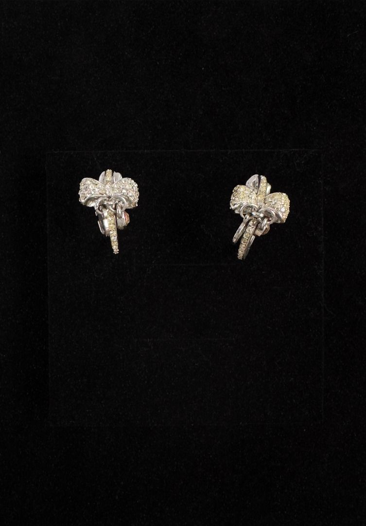 Christian dior diamond hotsell earrings