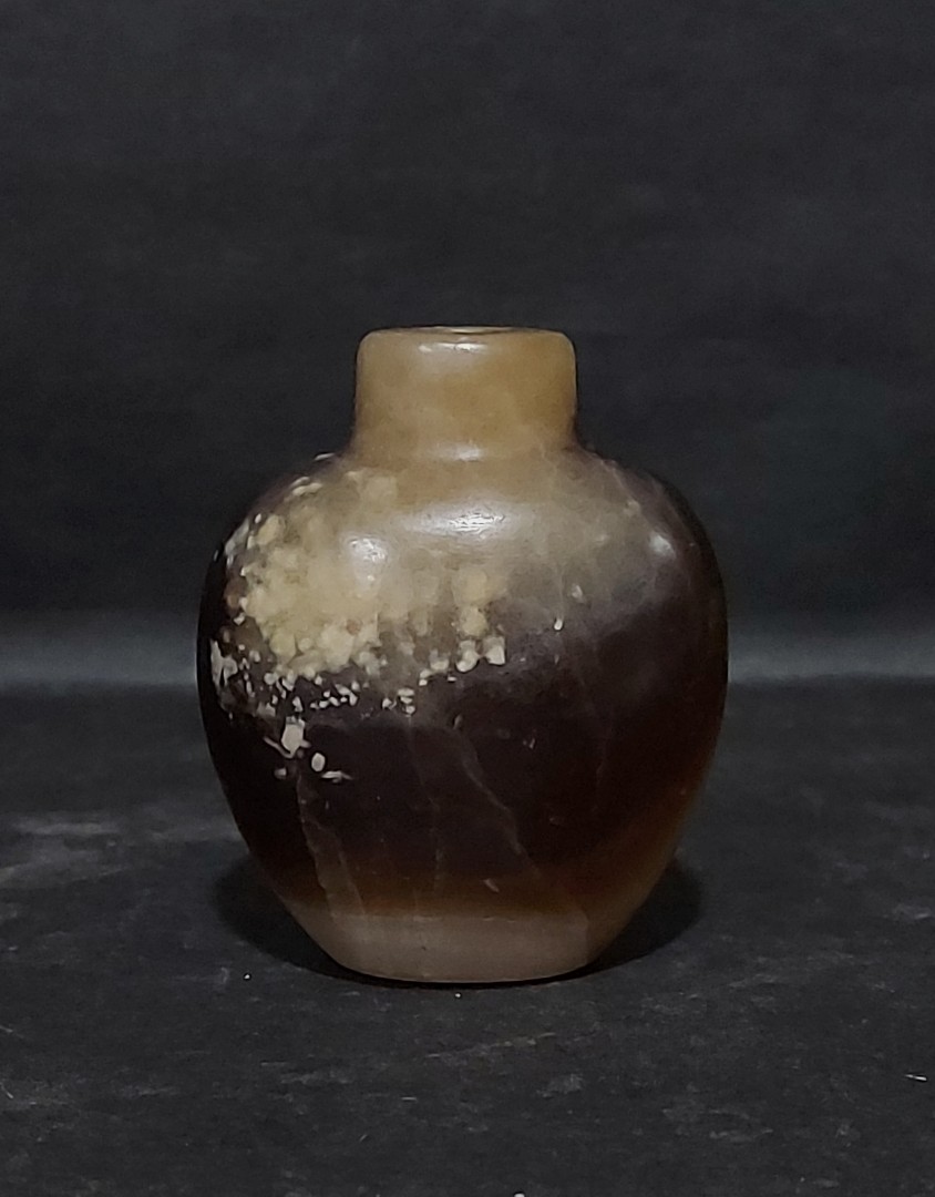 瑪瑙石鼻煙壺(B 935), 興趣及遊戲, 收藏品及紀念品, 古董收藏- Carousell