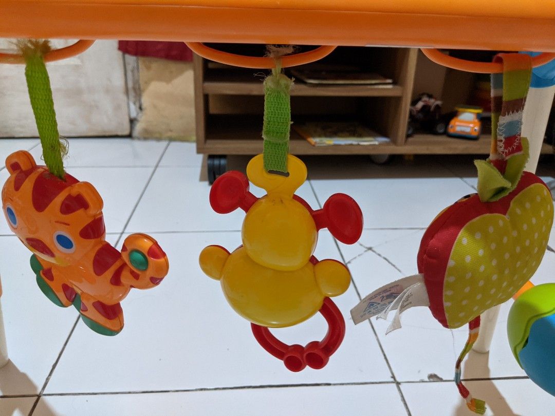 Baby gym merk Toys R Us