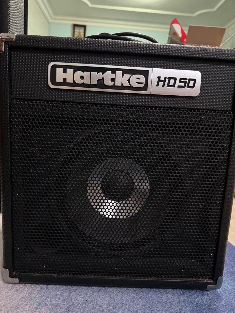 Bass Amp, Audio, Other Audio Equipment on Carousell