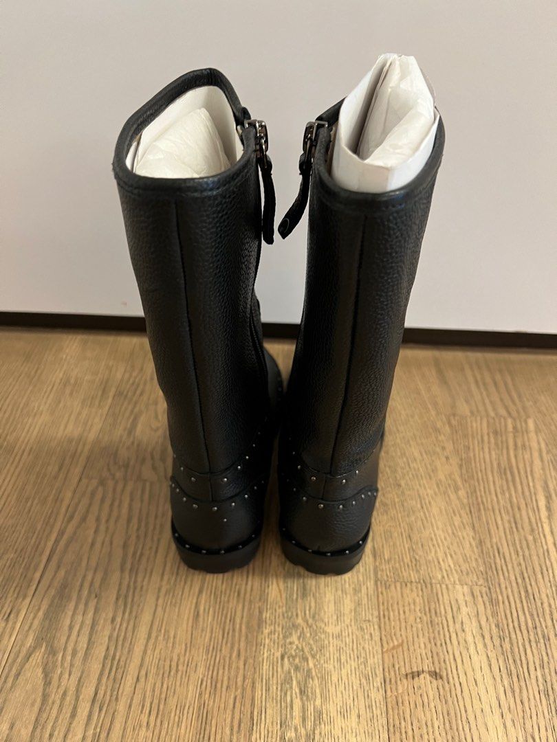 Country road ugg on sale boots