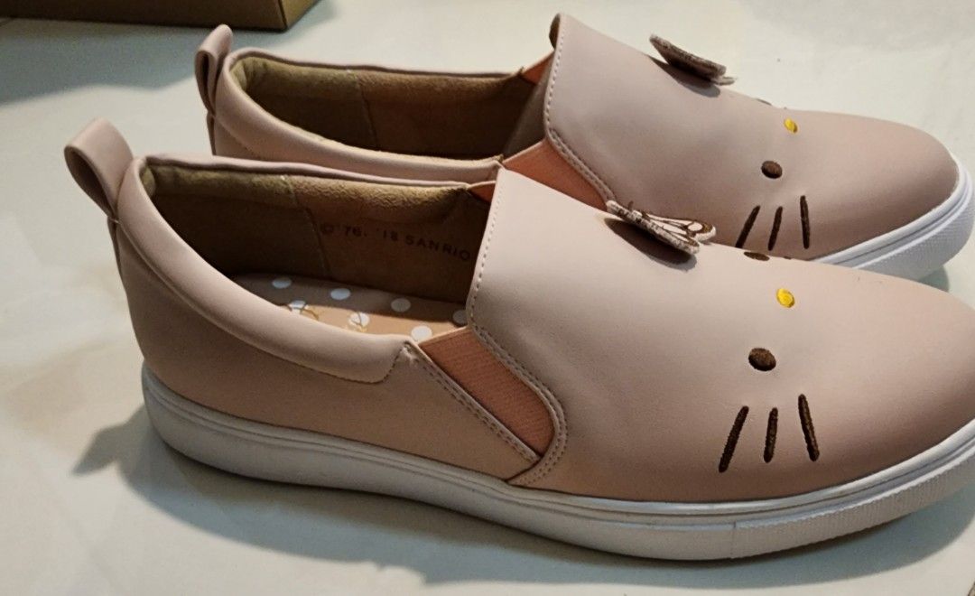Cute sandals outlet size 12