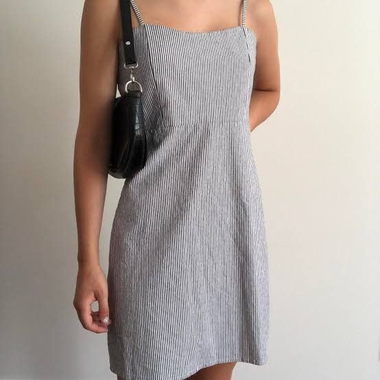 Brandy Melville Blair Stripes Dress, Women's Fashion, Dresses & Sets,  Dresses on Carousell