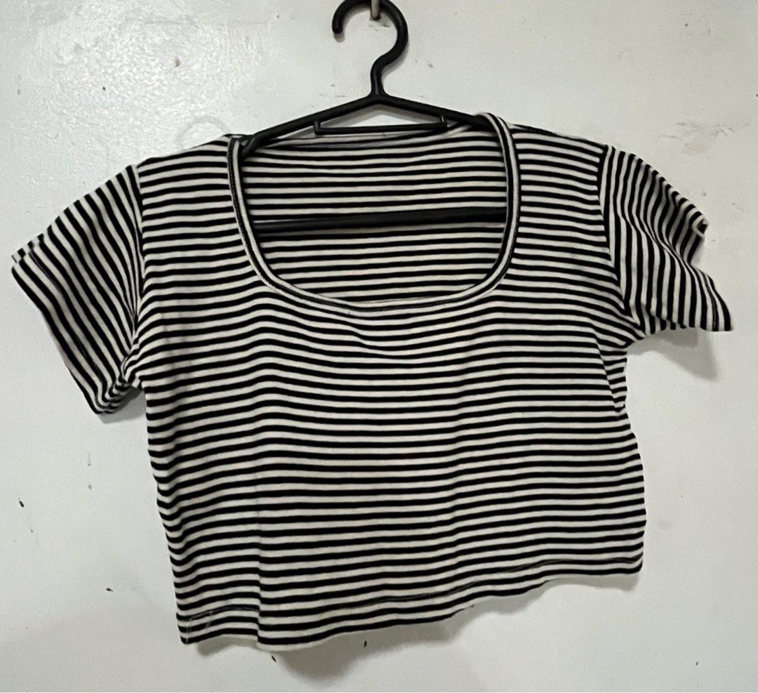 Mossimo women's top, Women's Fashion, Tops, Blouses on Carousell
