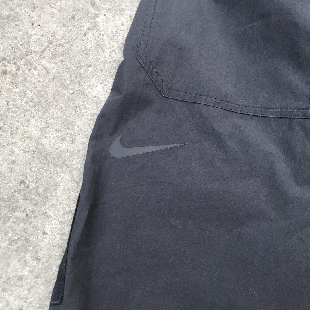 930281 nike new arrivals