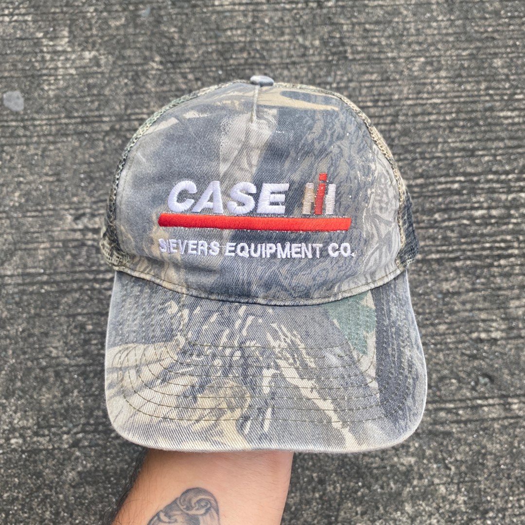 Case Sievers Equipment Co. Real Tree Trucker Hat, Men's Fashion ...