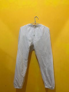 (Kategori: ) berada di . Dikirim oleh preloved_friendly (ID iklan 1273481968, Gambar 1). Deskripsi: .