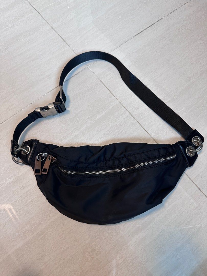 Chest on sale bag zara
