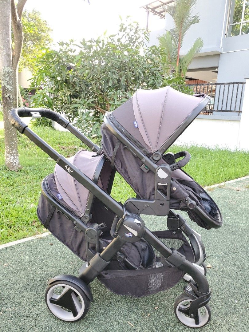 Chicco fully twin top stroller