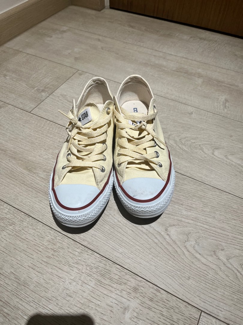 Chuck discount converse sneakers