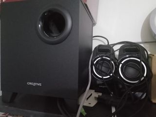 Creative A350 2.1 with subwoofer