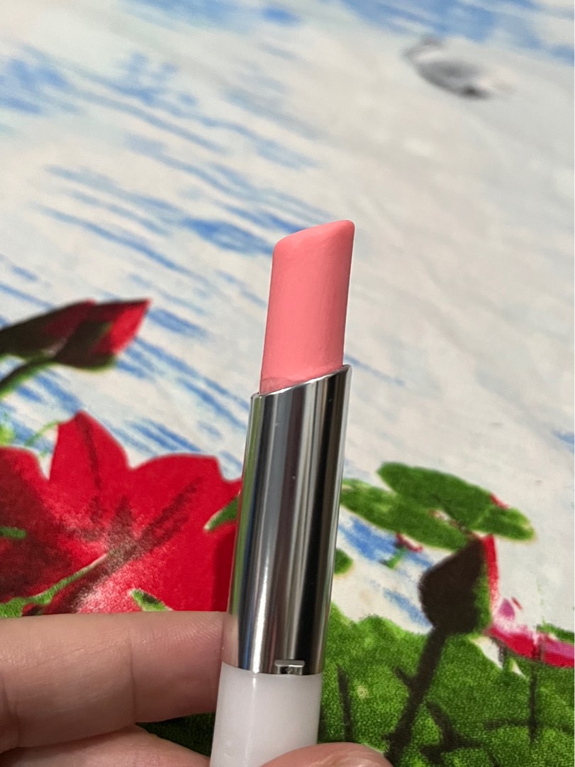 Dior addict lip store glow matte pink