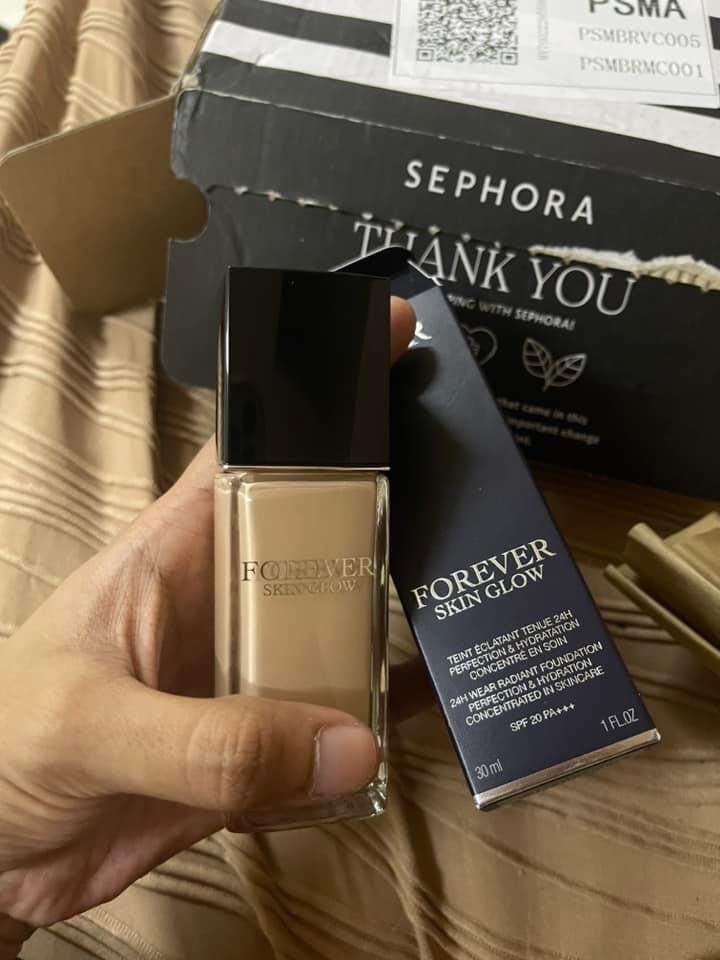 Dior glowing foundation ori sephora 2cr 90 Beauty Personal
