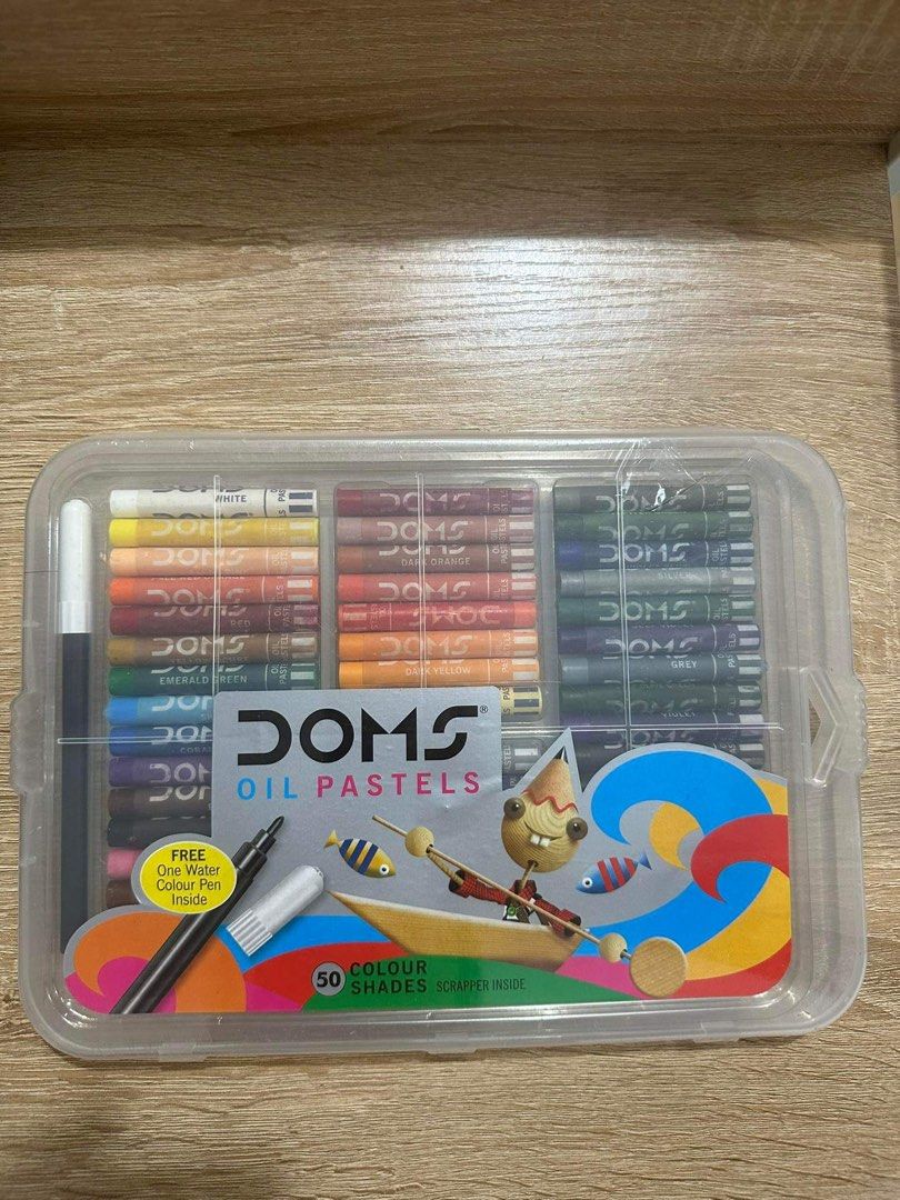 DOMS Jumbo Hexagonal Oil Pastels Set - 50 Assorted Non-Toxic Colors In Plastic Carry Case