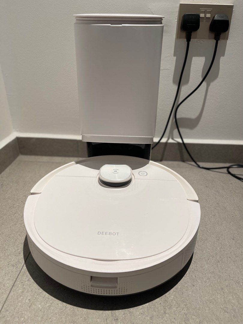 Ecovacs Deebot Ozmo T9+ Review