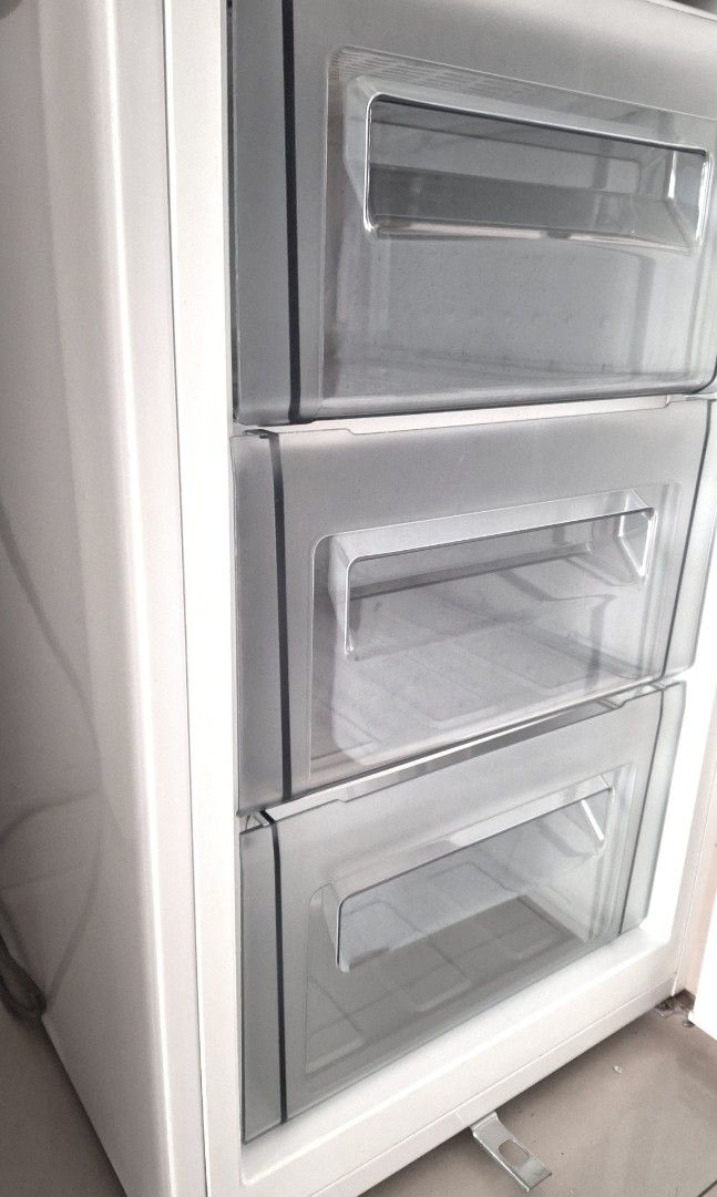 Farfalla freezer, Breastmilk storage