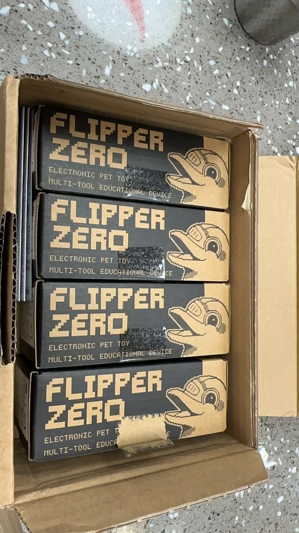 Flipper Zero All New 全新未開封, 興趣及遊戲, 玩具& 遊戲類- Carousell