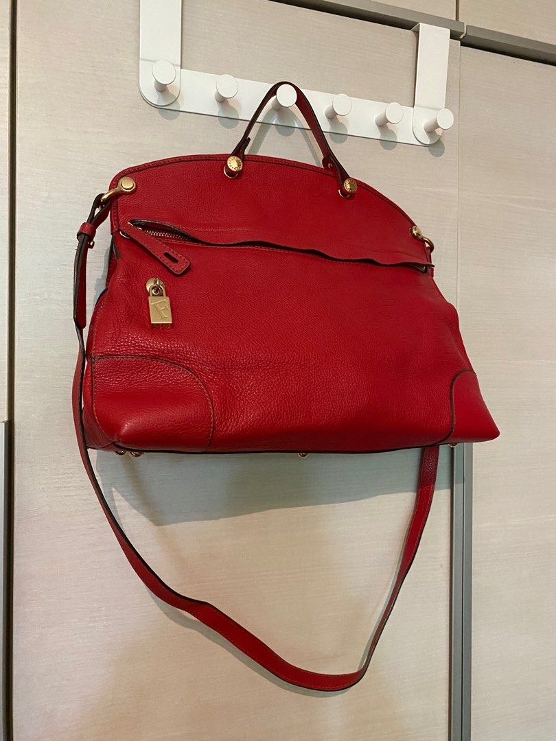 Red doctors top bag