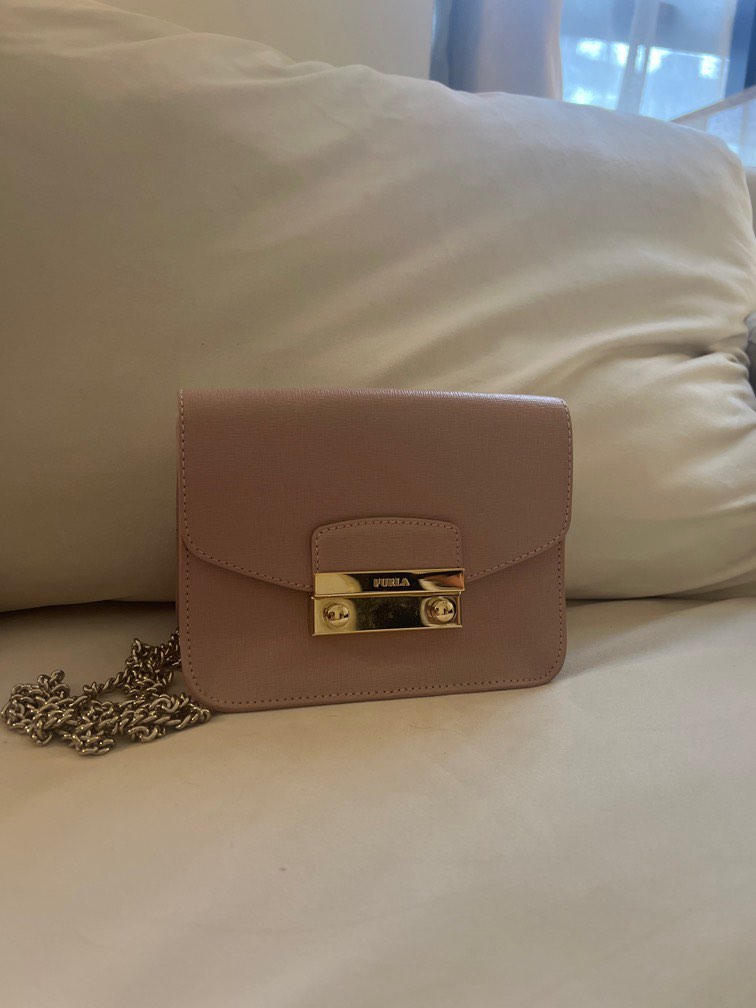 Furla metropolis handbag Women s Fashion Bags Wallets Cross