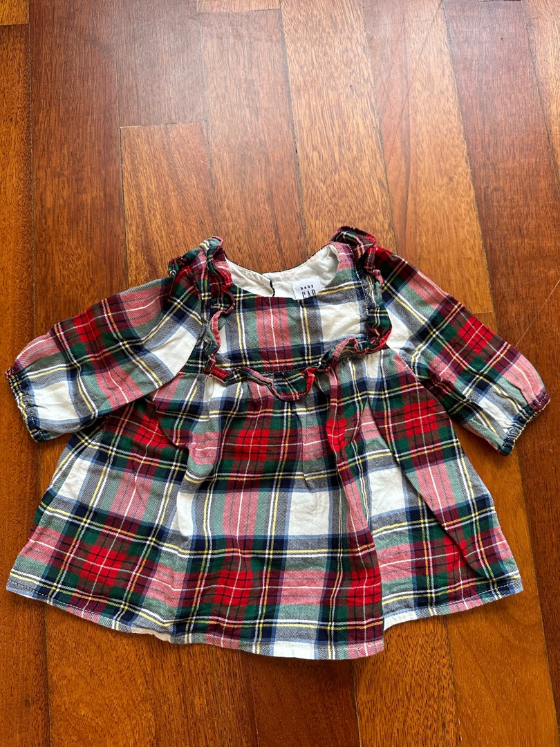 Baby gap christmas deals dress