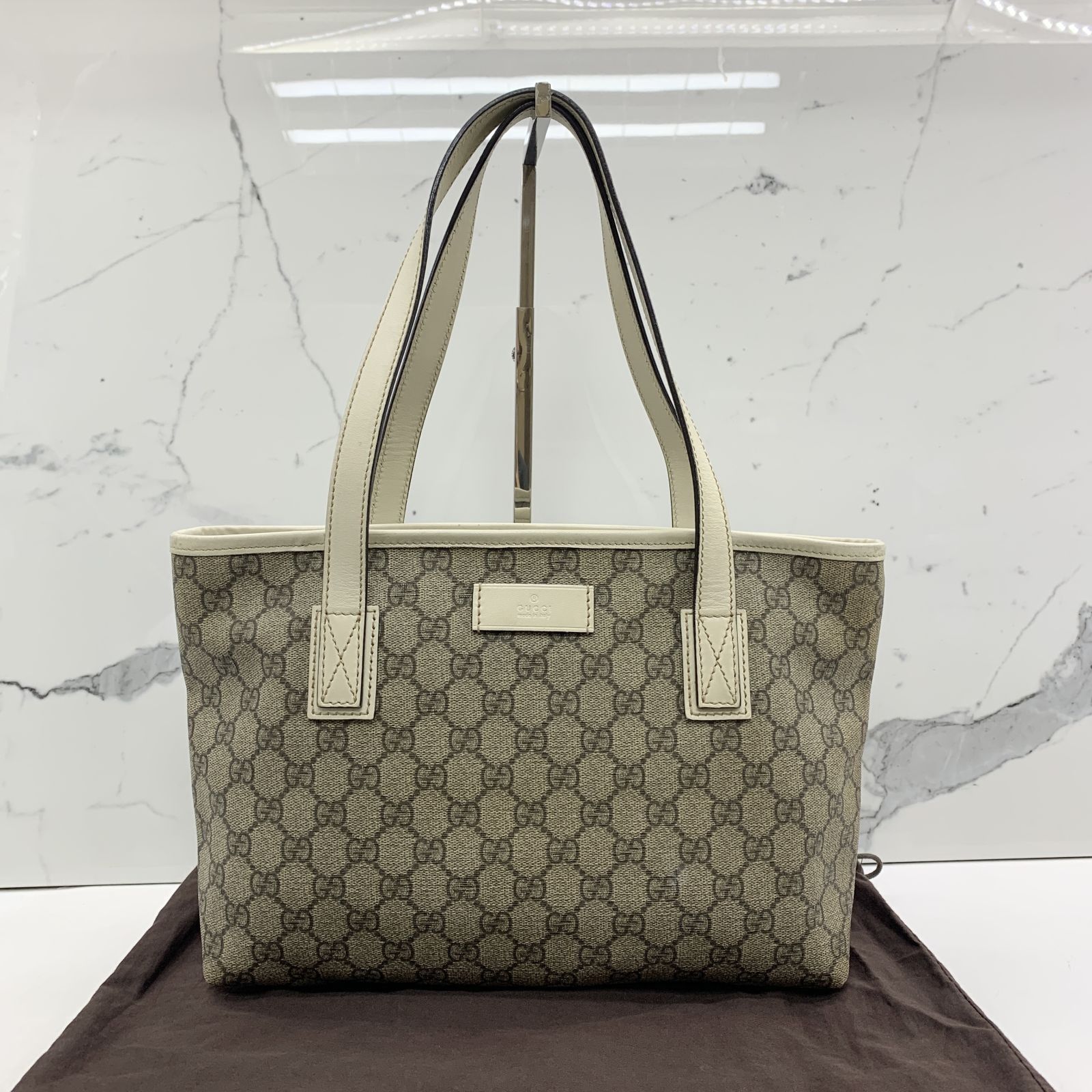 Gucci 211138 outlet