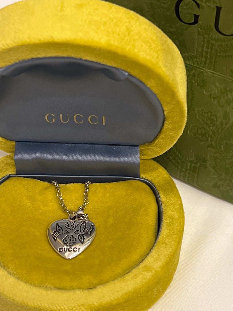 Gucci ghost heart necklace deals