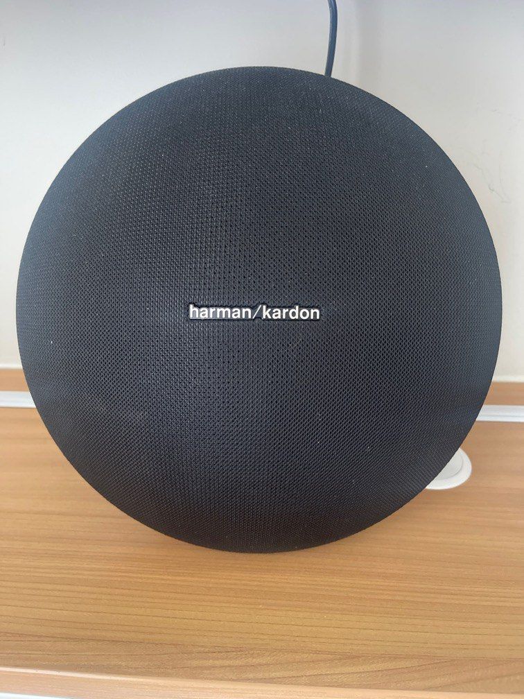 Harman kardon onyx 3 second best sale