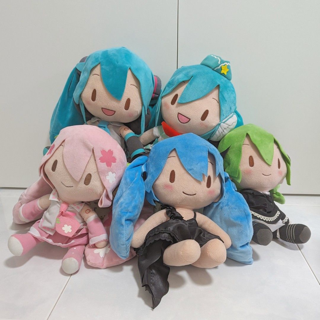 Hatsune Miku Plush, Hobbies & Toys, Toys & Games on Carousell