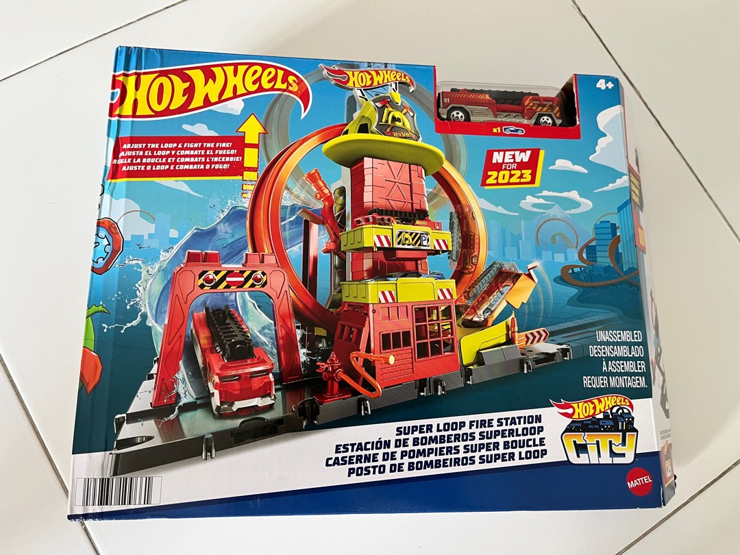 Hot wheels city fire hot sale station