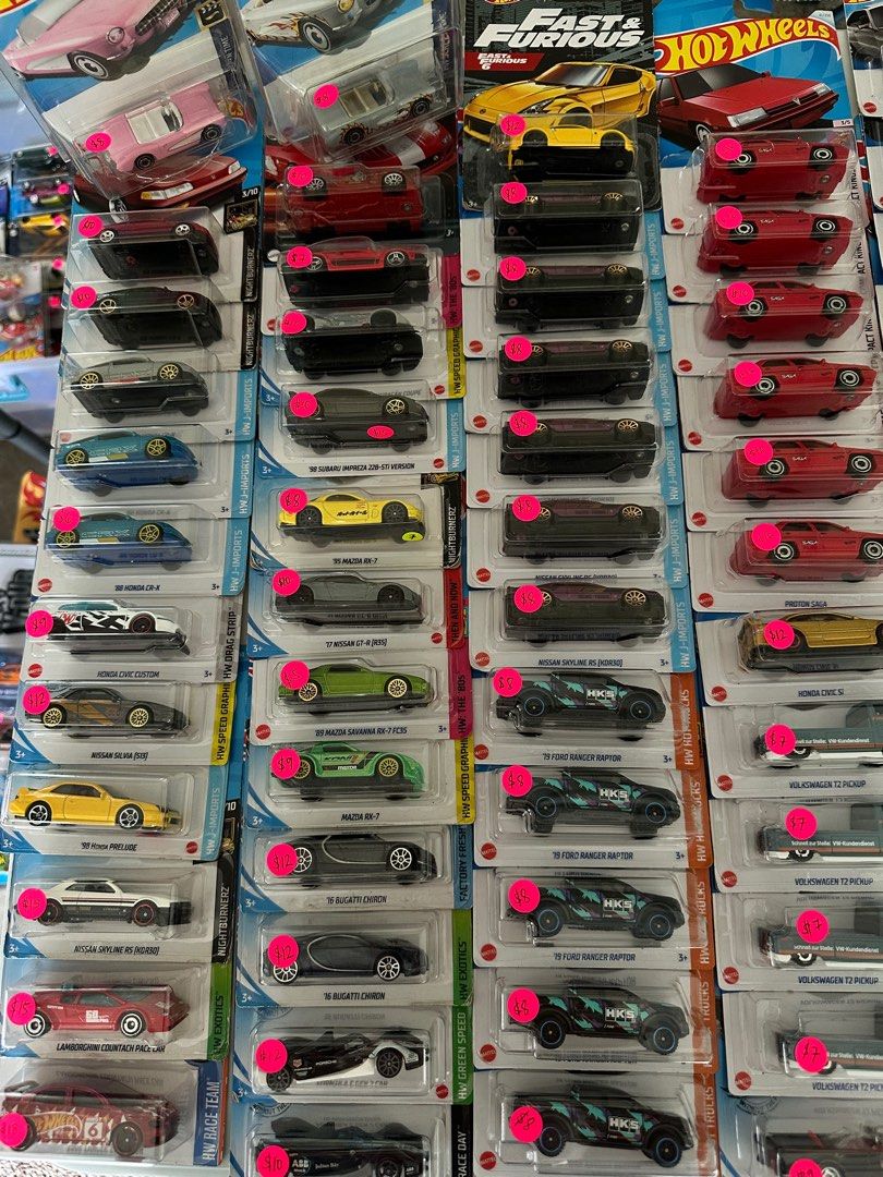 Hotwheels Flea Market 730165 Behind Marsiling mrt station From 9am to