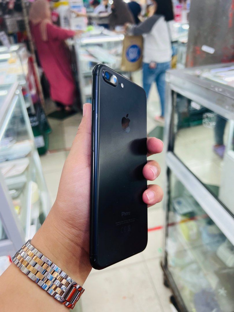 Iphone 7 Plus 32gb 100% bh fu (Category: iPhone 7 Series) located in San Juan City. Submitted by javedsgadgetshop (Listing ID 1273640675, Image 3). Description: OPEN FOR INSTALLMENT VIA CREDIT CARD/GGIVES & SWAP/TRADE-IN! WE BUY AND SELL ( ANYKINDS OF UNIT BINIBILI PO NAMIN)! PTPA : Padelete po f bawal Read ❗️Onhand ‼️ Iphone 7+ •32gb •NTC Variant •100% batt health •Factory Unlock •95% Smoothness •No hidden issue | No Repaired •100% Authentic | N