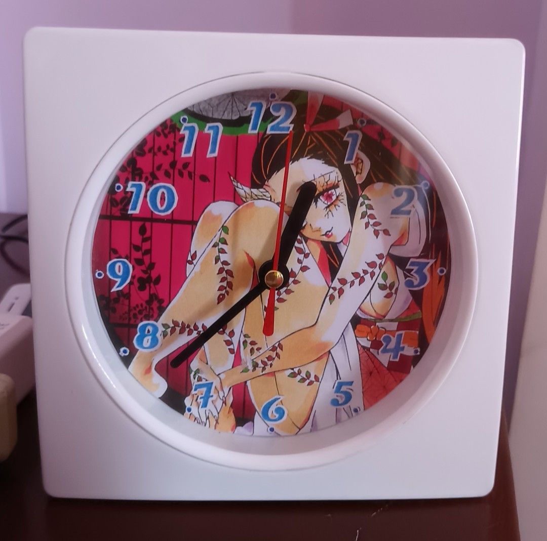 Japan Kiddie Wall/Table Clock (Category: Clocks) located in Polangui. Submitted by cornerbags_shoes (Listing ID 1273517339, Image 2). Description: 80 pesos each character wall clock 110 each round table/wall clock take all 4pcs for 310pesos no individual box.