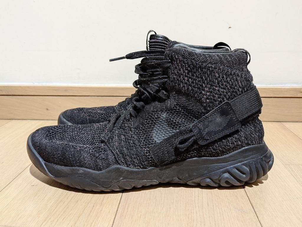 Jordan apex 2024 react triple black