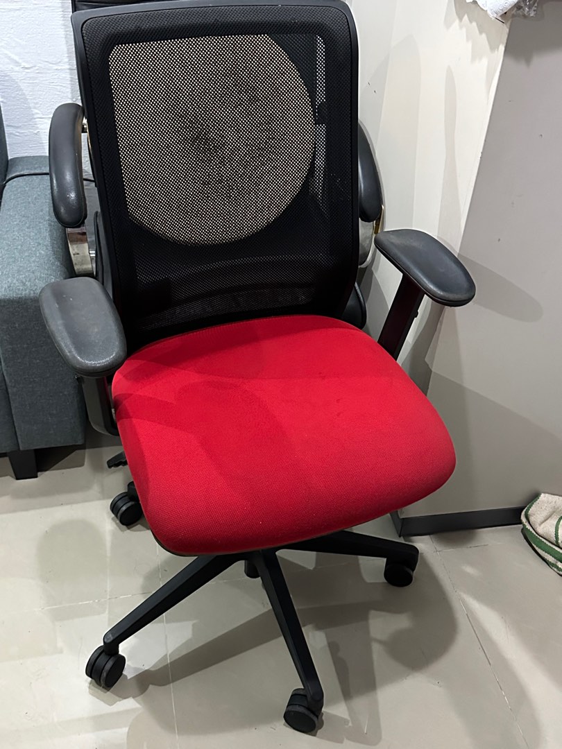 Kokuyo Office chair, Furniture & Home Living, Furniture, Chairs on