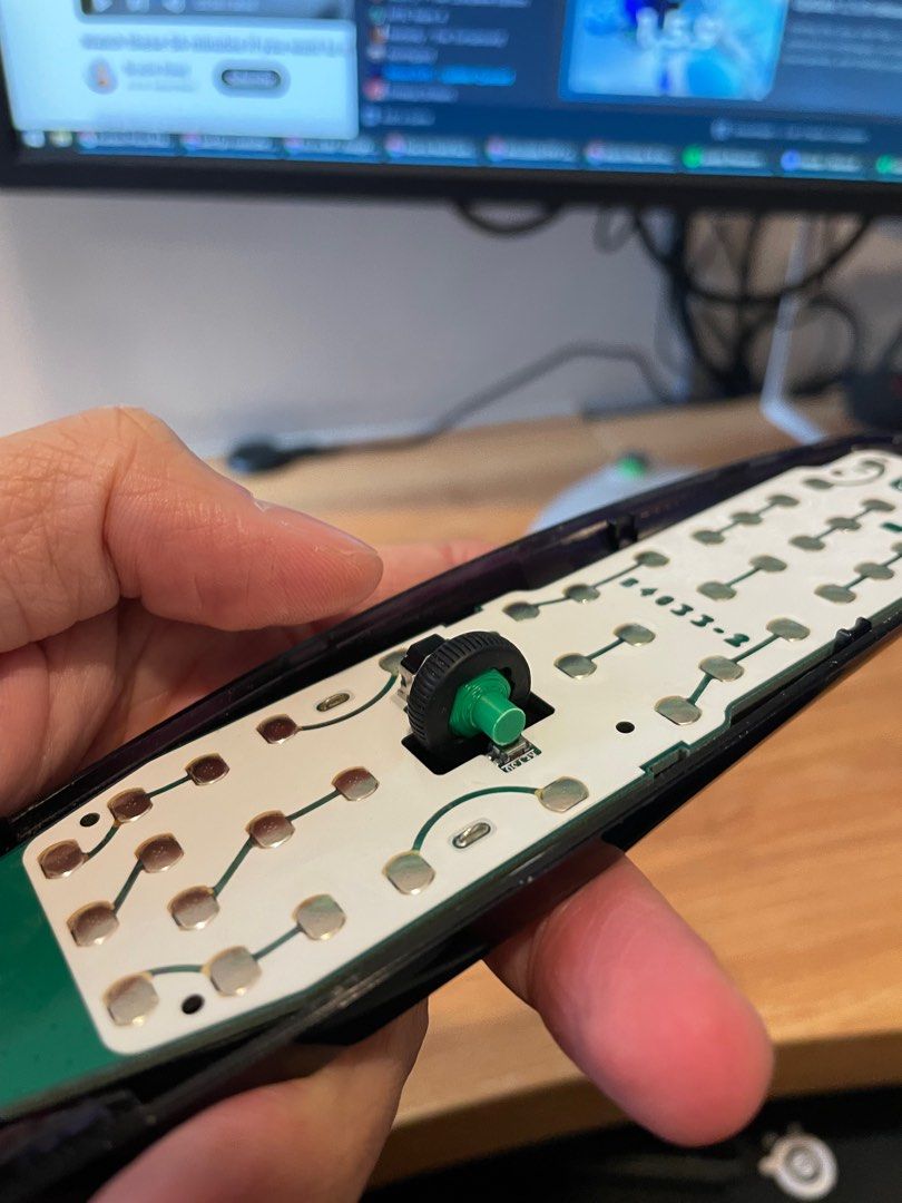 (Repair) LG Magic Remote (維修), 家庭電器, 電視 & 其他娛樂, 電視組件及配件 - Carousell