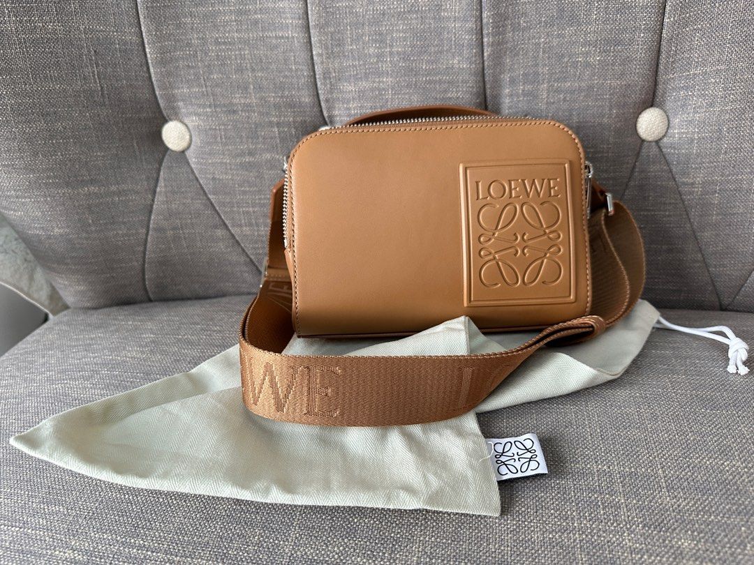 Mini camera online crossbody bag