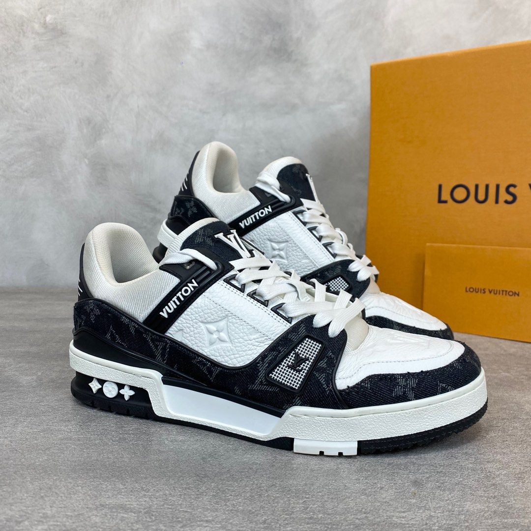 LOUIS VUITTON TRAINER SNEAKERS