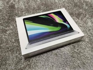 MacBook Pro 2022 M2 24GB 1TB Ssd Retina OS Ventura