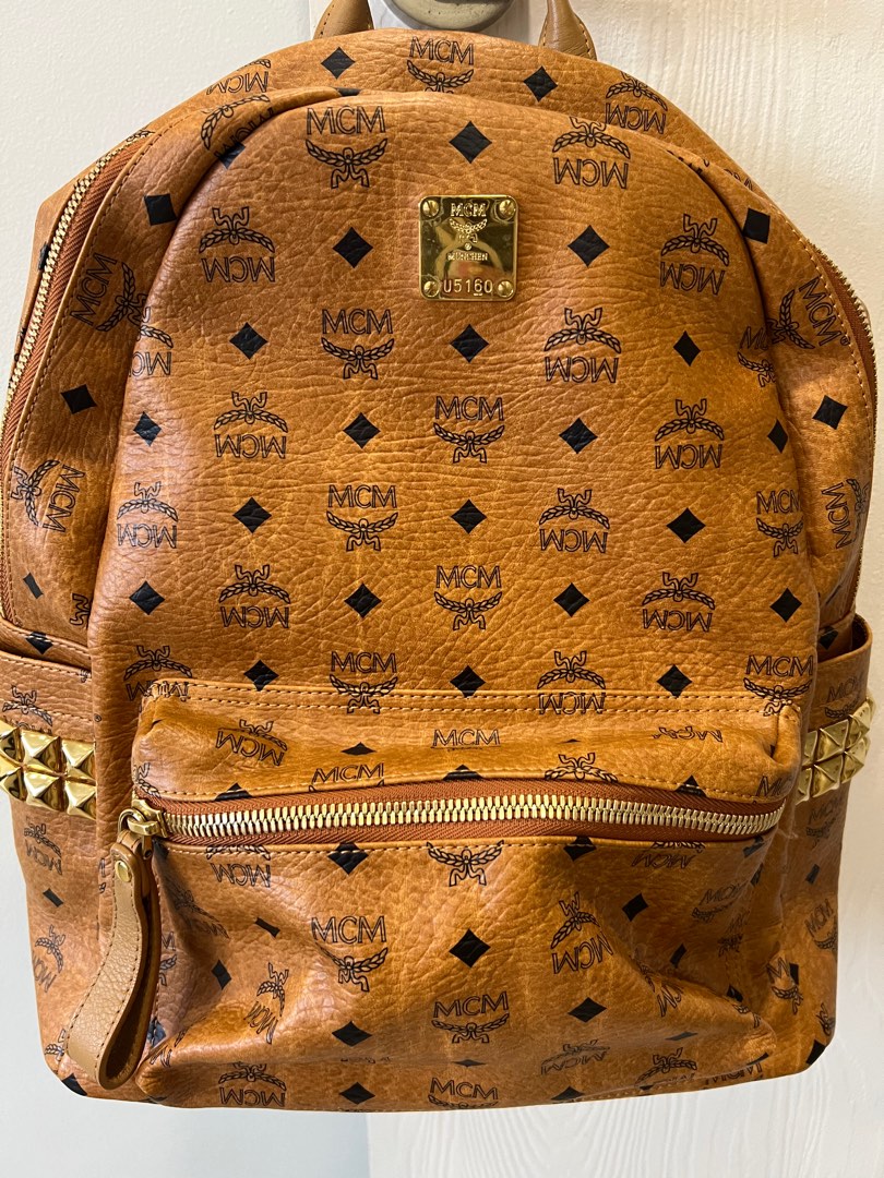 Mcm hot sale backpack large