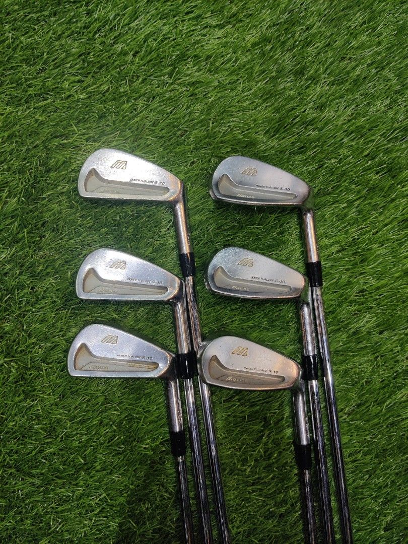 Mizuno s10 discount