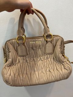 Ladies sling bag singapore hot sale