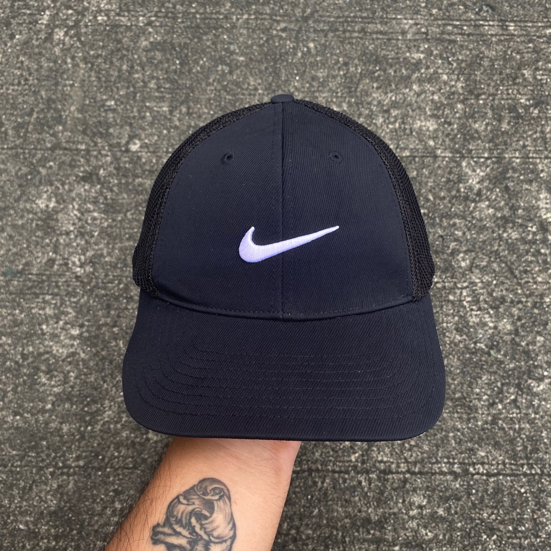 Nike Golf Trucker Hat, Men's Fashion, Watches & Accessories, Caps
