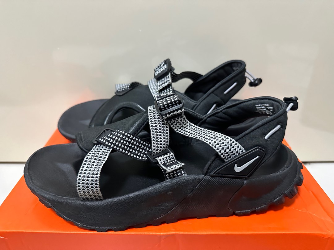Nike city sandals in black clearance