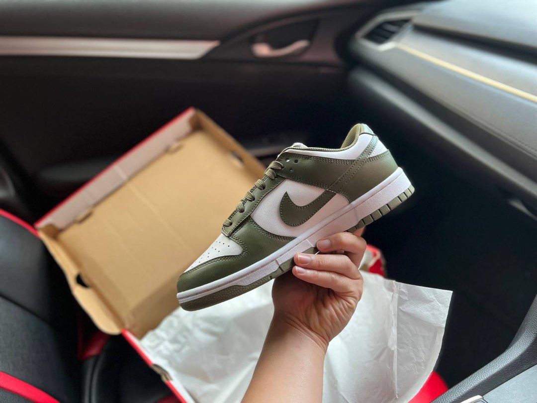 new olive green nike shoes